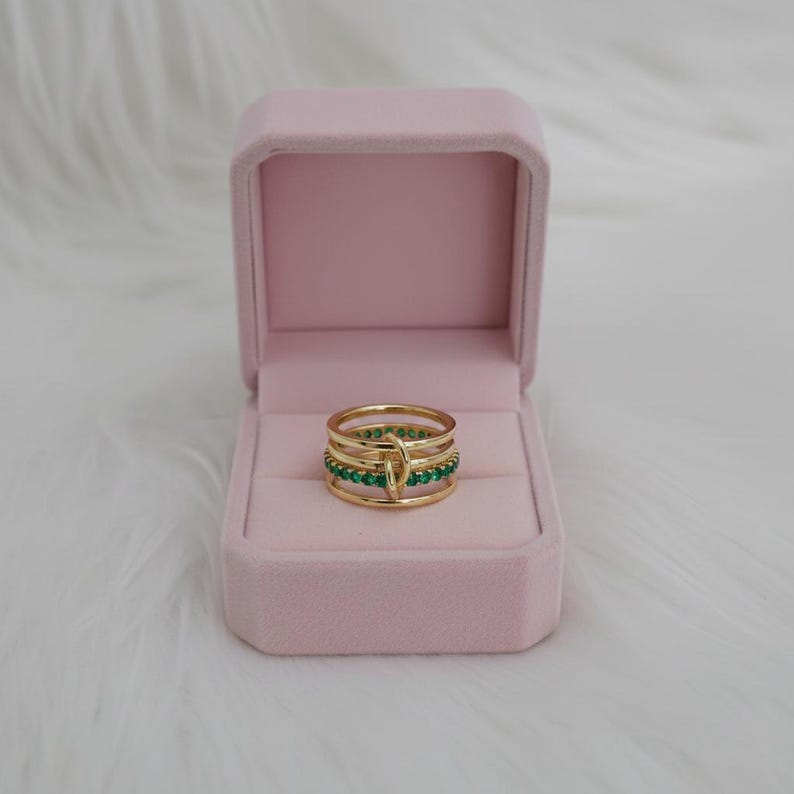 Emerald Interlocking Band Ring 925 Sterling Silver | Connected Stacker Wedding & Eternity Ring 1