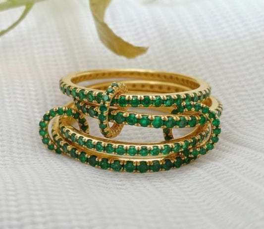 Emerald Interlocking Ring, 925 Silver Multi linked Eternity Connected Chunky Band 2