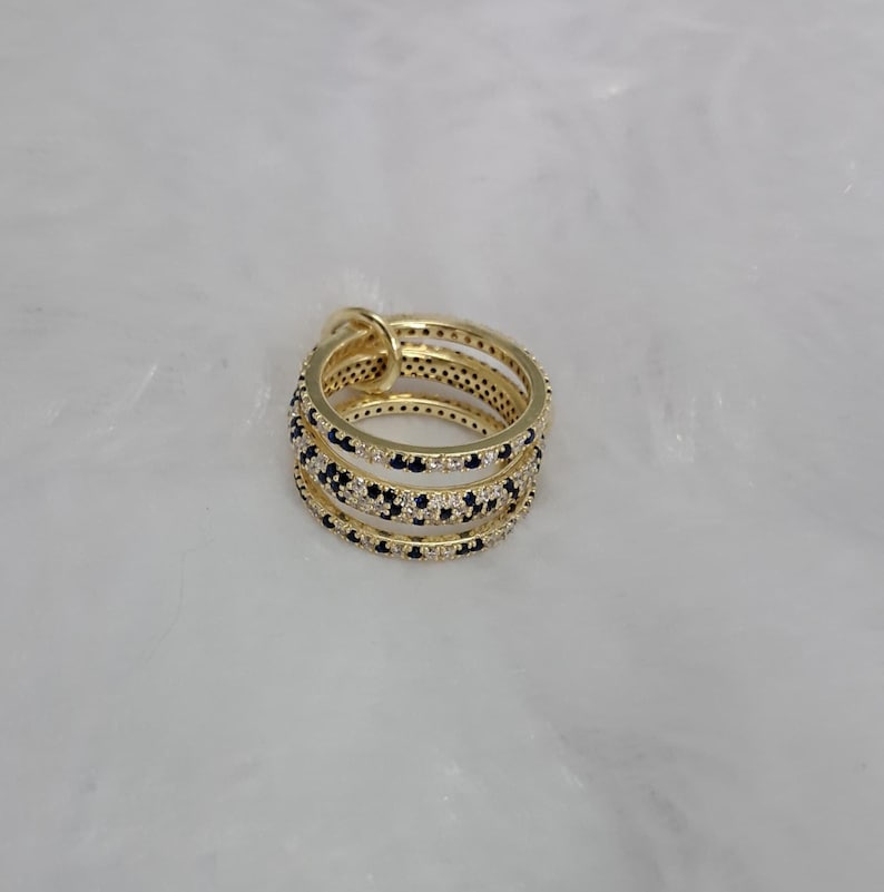 Blue Sapphire Diamond 925 Silver Spinner Ring, Linked Eternity Band