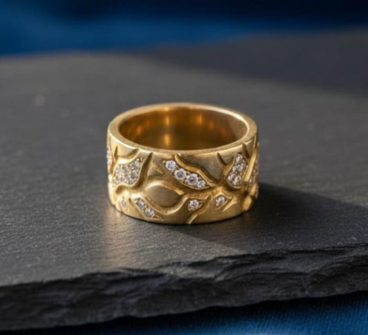 8K Gold Plated Leaf Vine Ring On Brass Metal 2