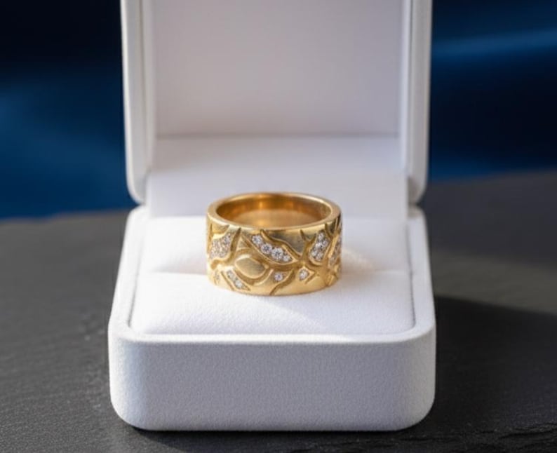 8K Gold Plated Leaf Vine Ring On Brass Metal 3