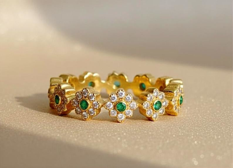 925 Silver Flower Eternity Ring, Emerald and Diamonds Daisy Minimalist Stackable Band devikaa