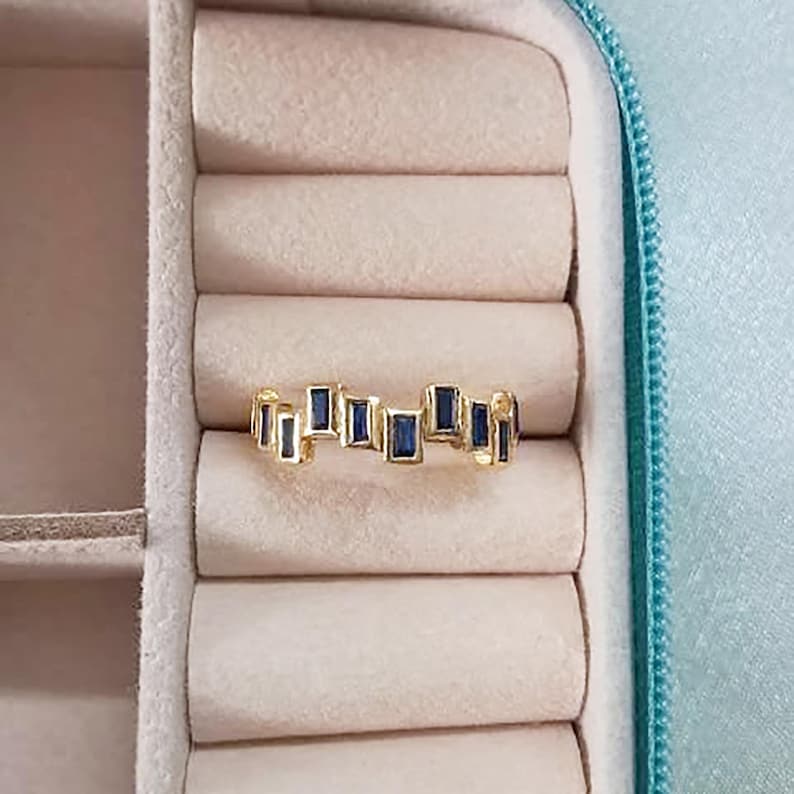 Baguette Blue Sapphire Zigzag Ring – 14k Yellow Gold, Vintage Art Deco Engagement Ring devikaa