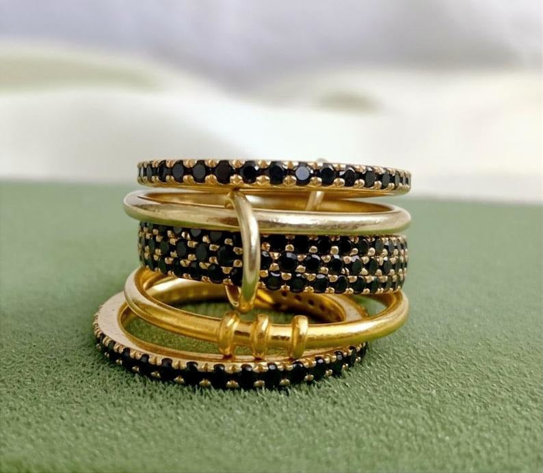 Black Spinel Five Interlocking Spinner Ring, 14k Gold Multi Linked Band devika gemstone jewerly