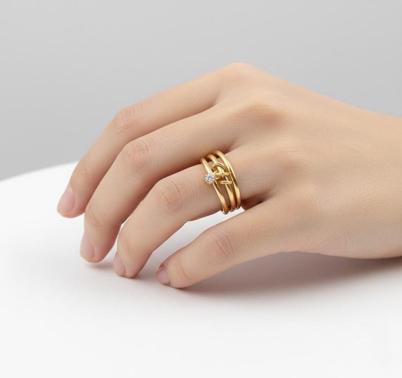 Diamond Solitaire Drop Ring 925Sterling Silver Interlocking Triple Band 1