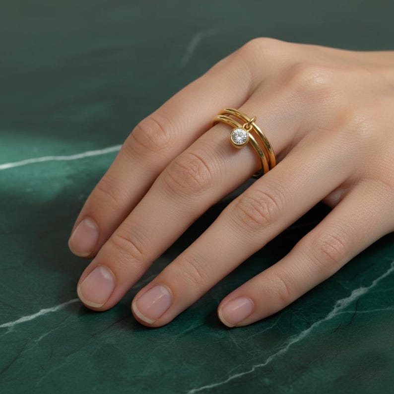 Diamond Solitaire Drop Ring 925Sterling Silver Interlocking Two Band 6