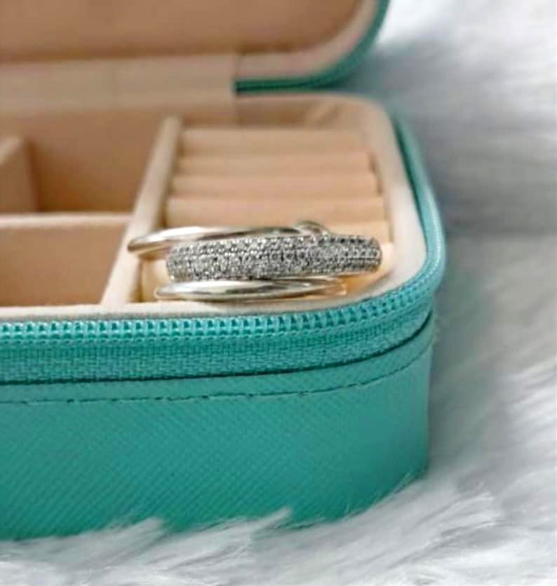 Diamonds Eternity Chunky Interlocking Wedding Band, 925 sterling Silver 7