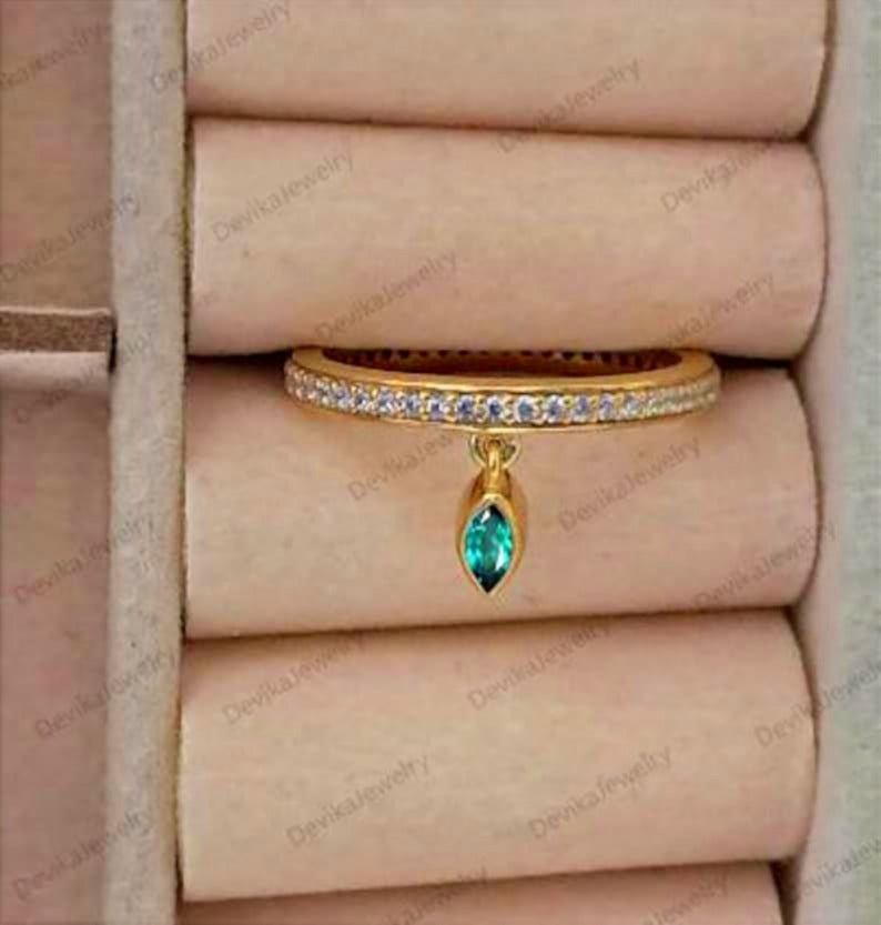 Emerald Drop Ring 925 Silver with Diamond Tassel 6