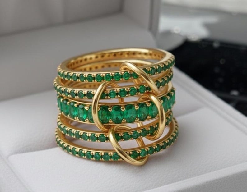 Emerald Five Interlocking Spinner Ring, 14k Gold Multi Linked Band - devika interlocking band ring 