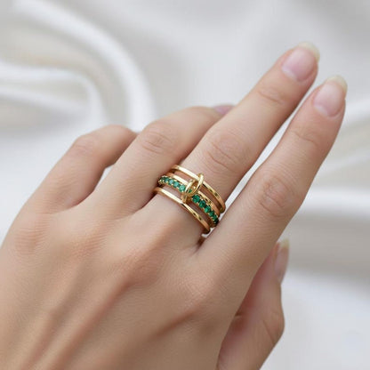 Emerald Interlocking Band Ring 925 Sterling Silver | Connected Stacker Wedding & Eternity Ring 5