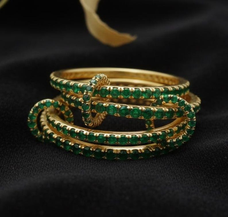 Emerald Interlocking Ring, 925 Silver Multi linked Eternity Connected Chunky Band 6