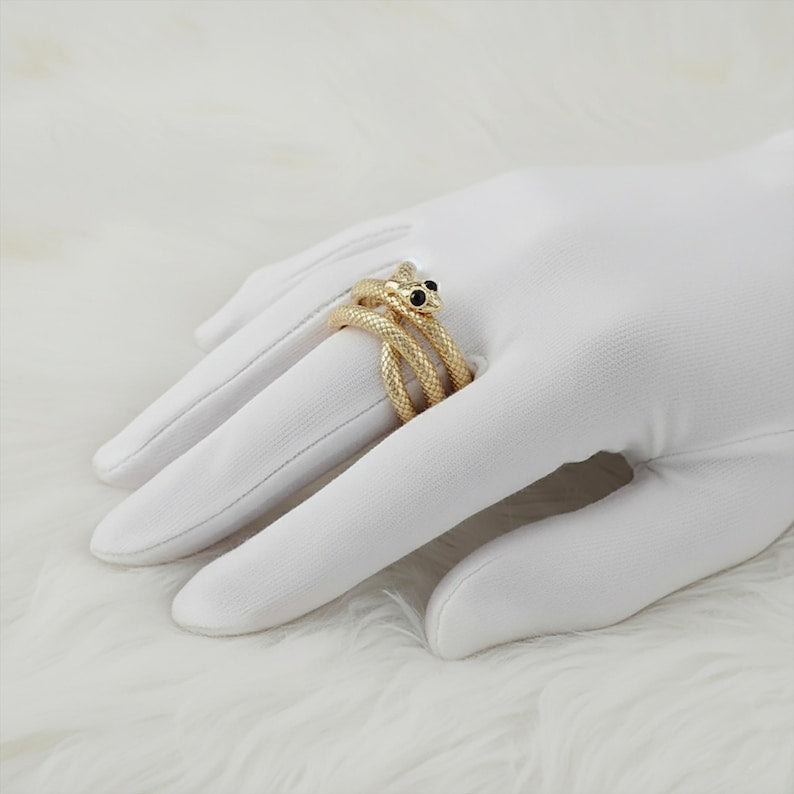 Gold Black Onyx Snake Serpent Wrap Ring Minimalist Animal Jewelry Statement Ring1