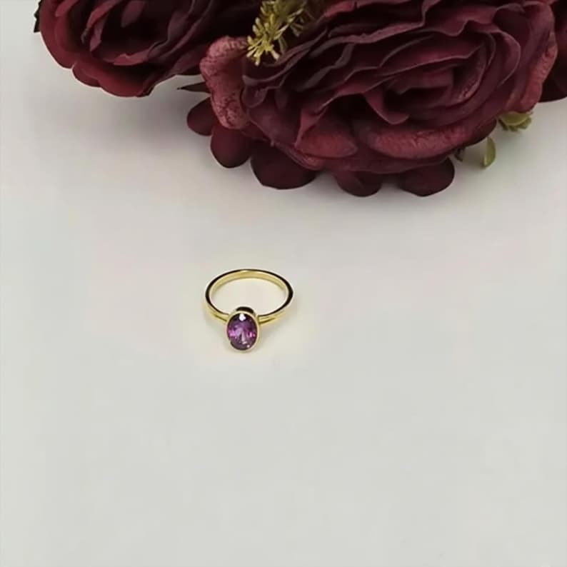 Oval Alexandrite Stacking Ring 14k Yellow Gold Handcrafted Solitaire hybrid crystal Ring 925 Silver 4