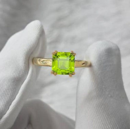 August Birthstone Peridot Ring in 925 Sterling Silver – Ascher Cut Statement Band
