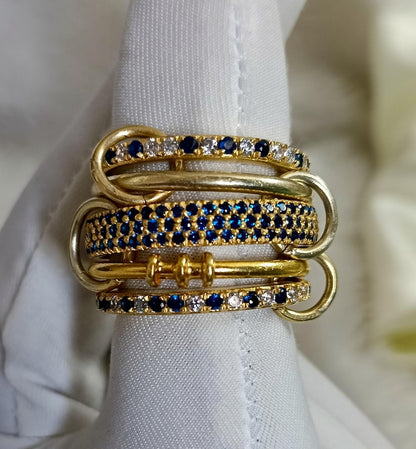 925 Sterling Silver Blue Sapphire Interlocking Ring – Five Band Diamond Linked Design