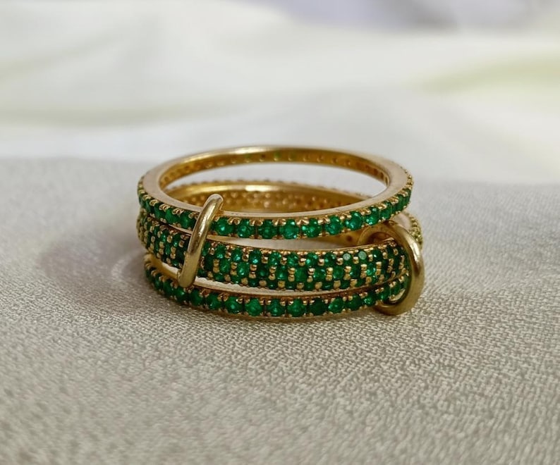 925 Sterling Silver Emerald Three Interlocking Spinner Ring – Handmade Linked Design