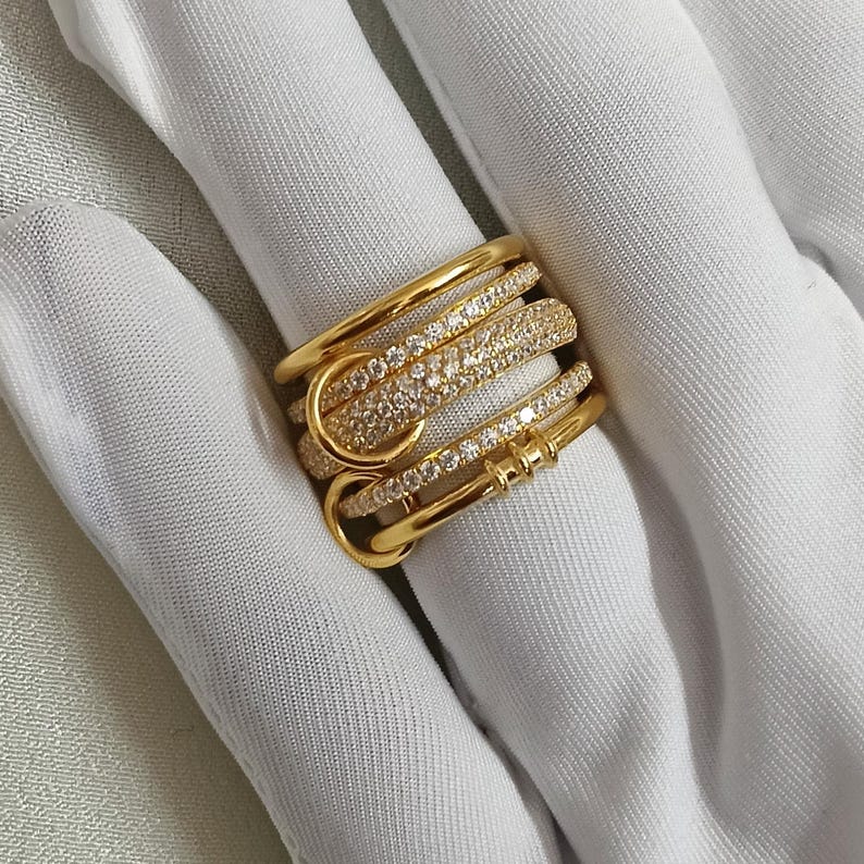 Gold Plated Chunky Ring – Five Interlocking Diamond Linked Statement Jewelry