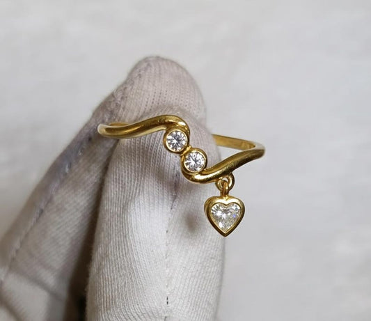 Heart Diamond Drop Tassel Ring in 14K Gold – Dangling Valentine’s Day Statement Jewelry